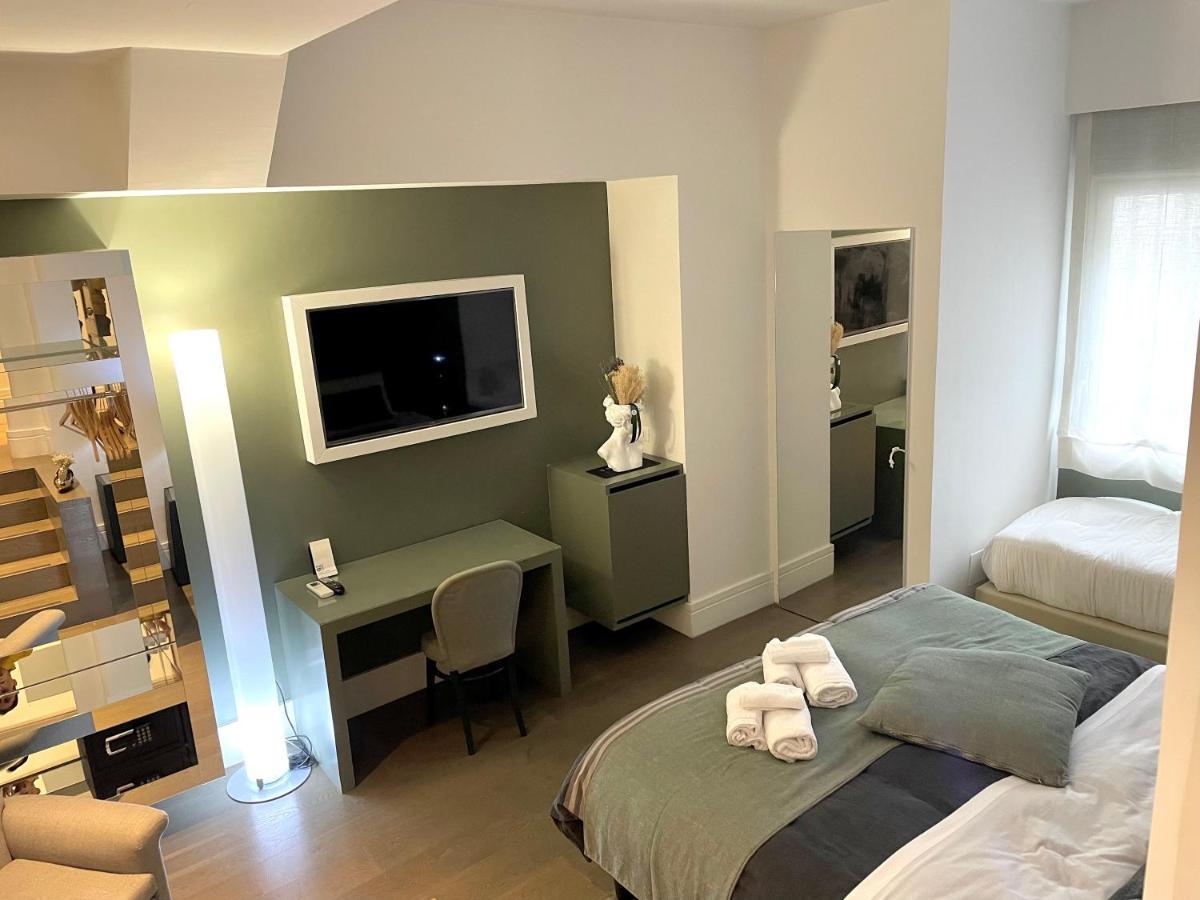 Xenia Luxury Rooms Reggio Calabria Exterior photo