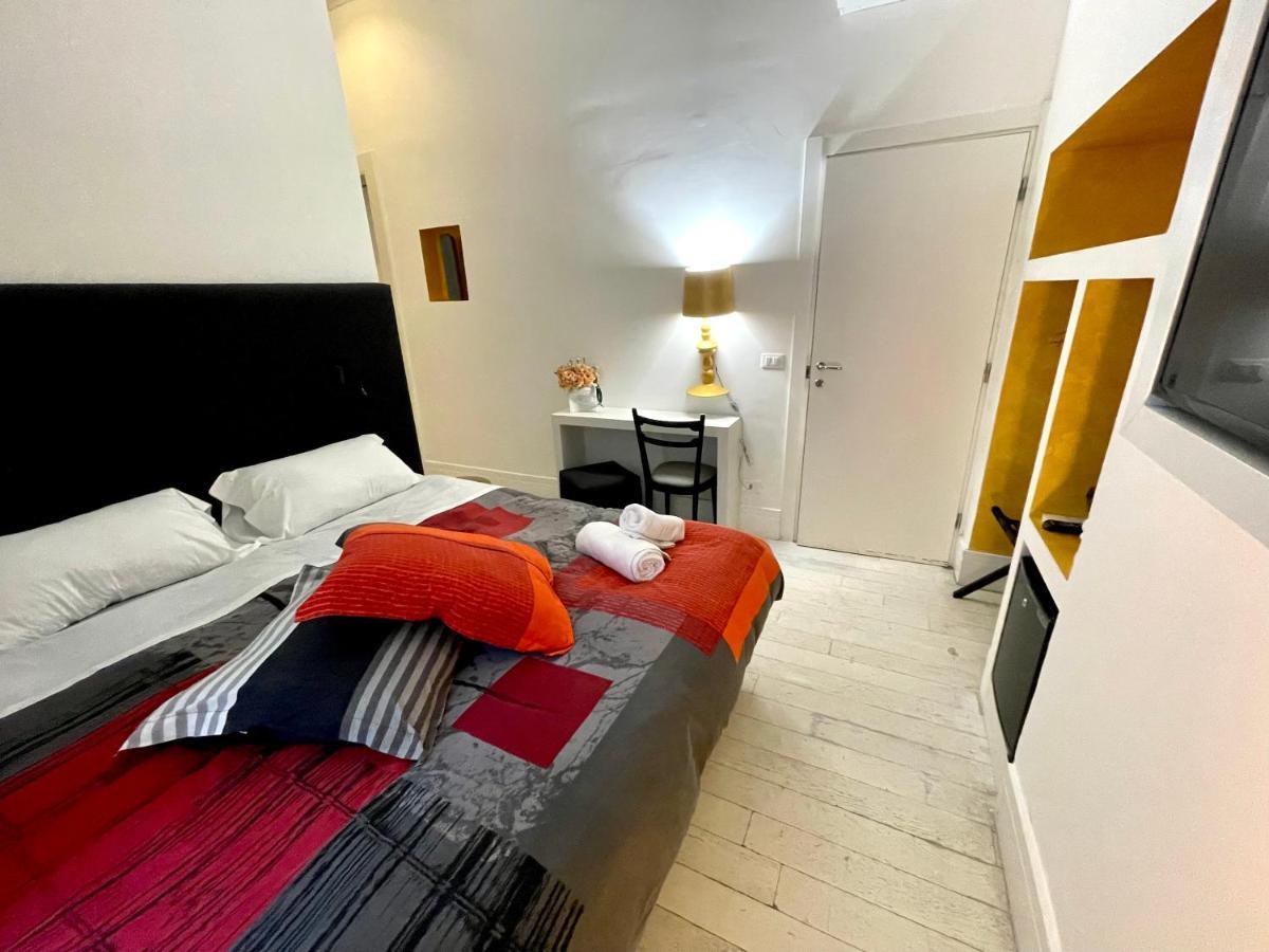 Xenia Luxury Rooms Reggio Calabria Exterior photo